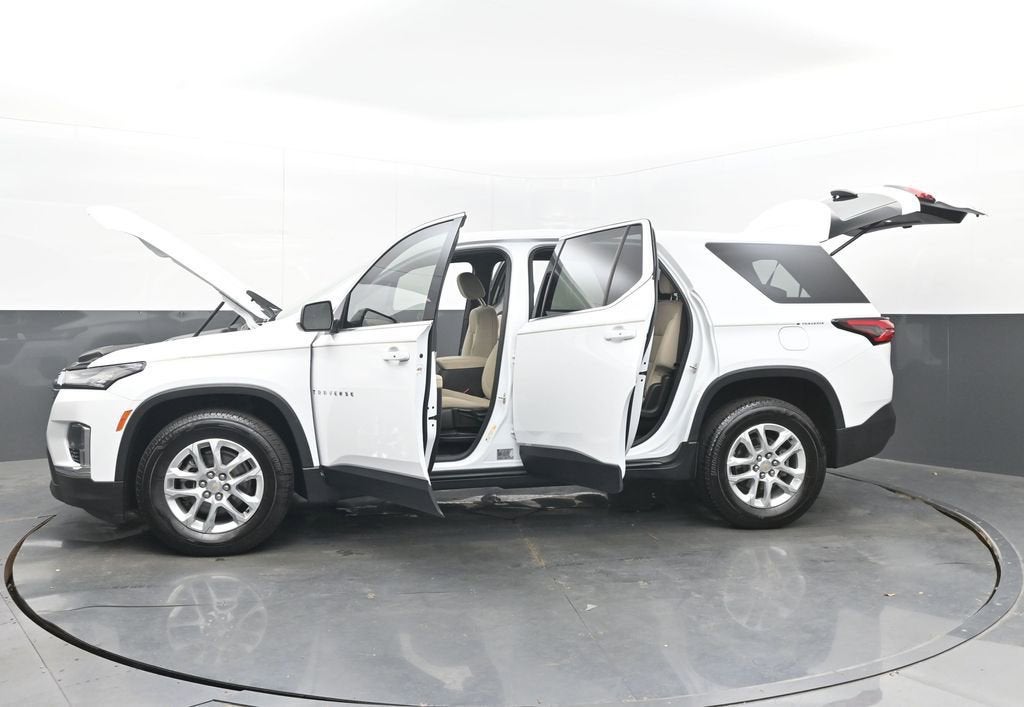2023 Chevrolet Traverse LS