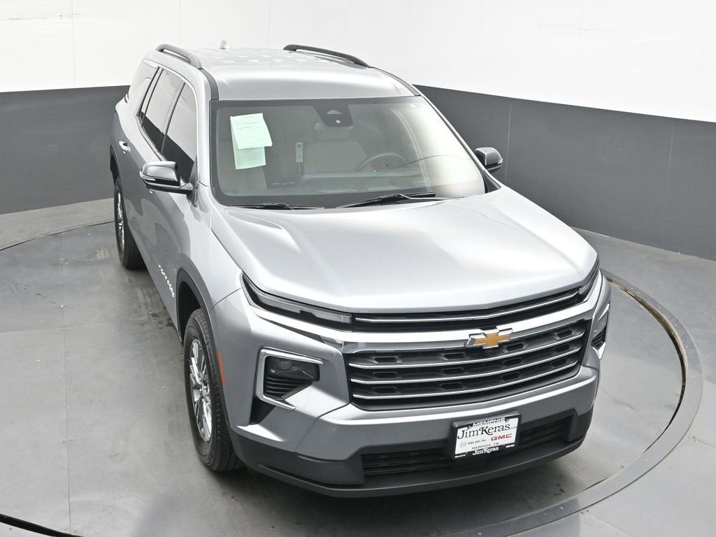 2024 Chevrolet Traverse LT