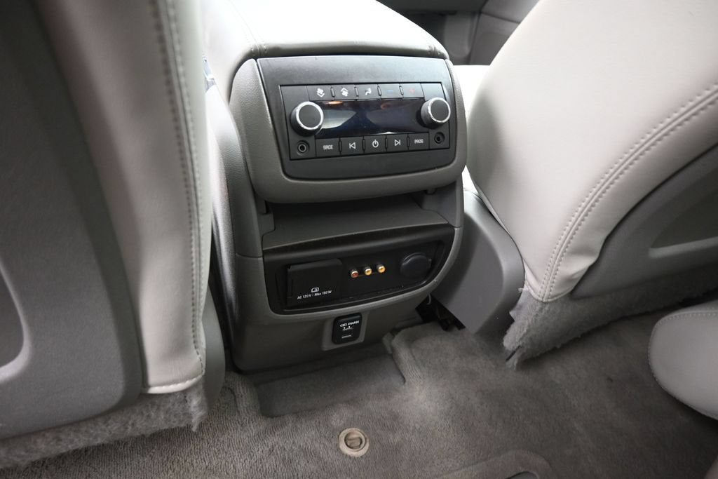 2014 Chevrolet Traverse LTZ