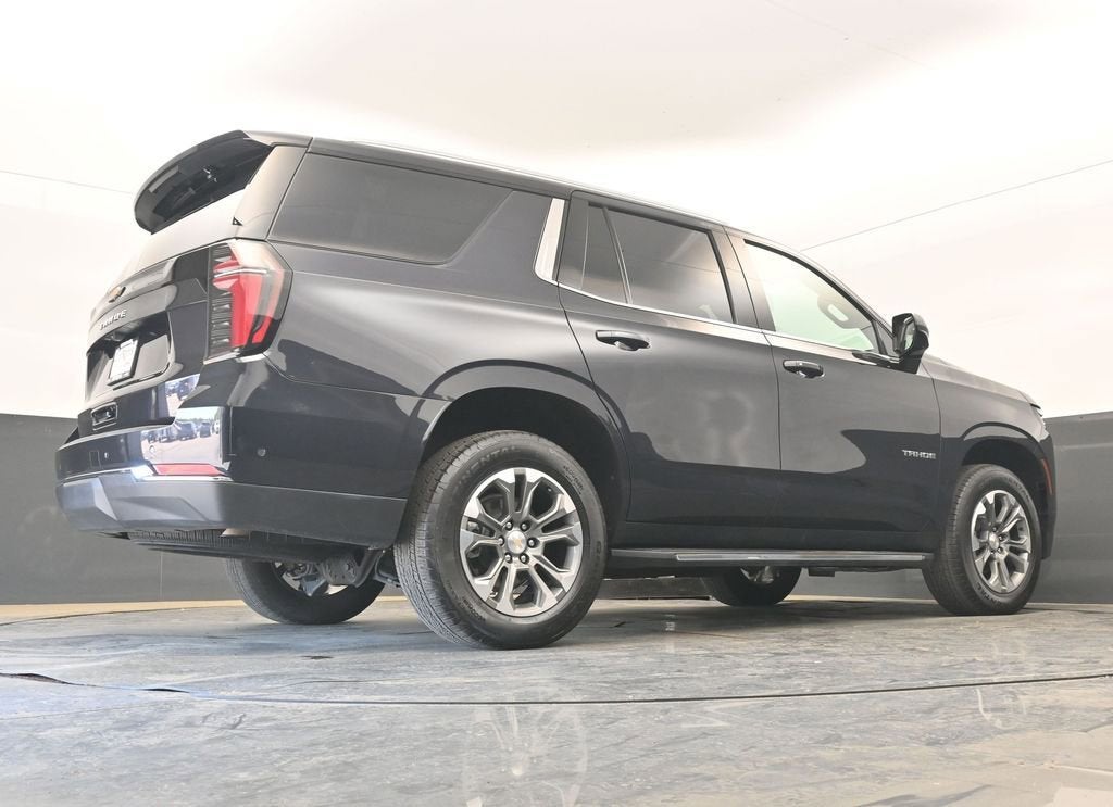 2025 Chevrolet Tahoe LS