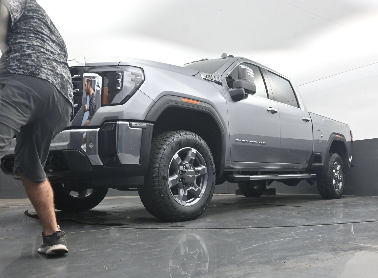 2026 GMC Sierra 2500 HD SLT
