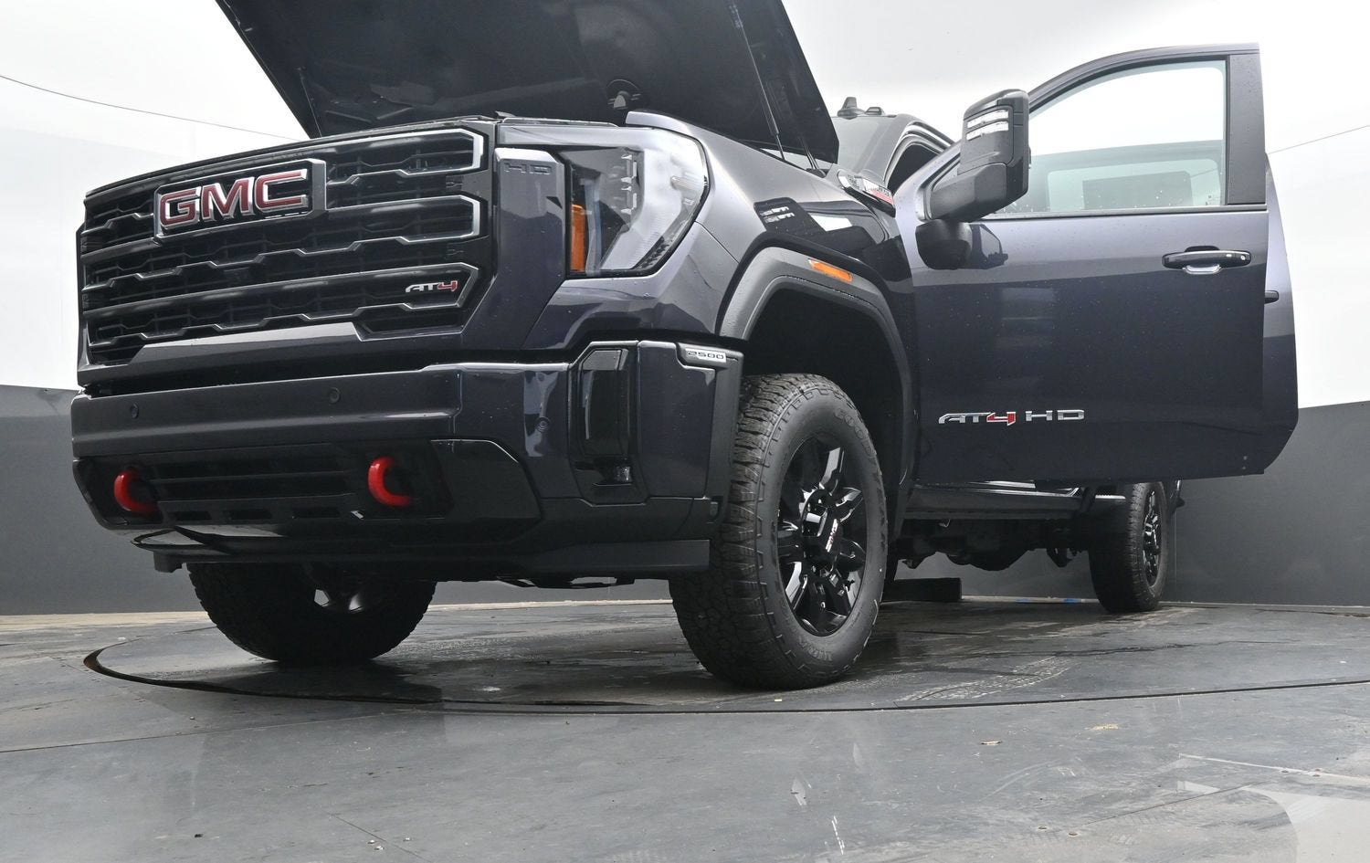 2025 GMC Sierra 2500 HD AT4