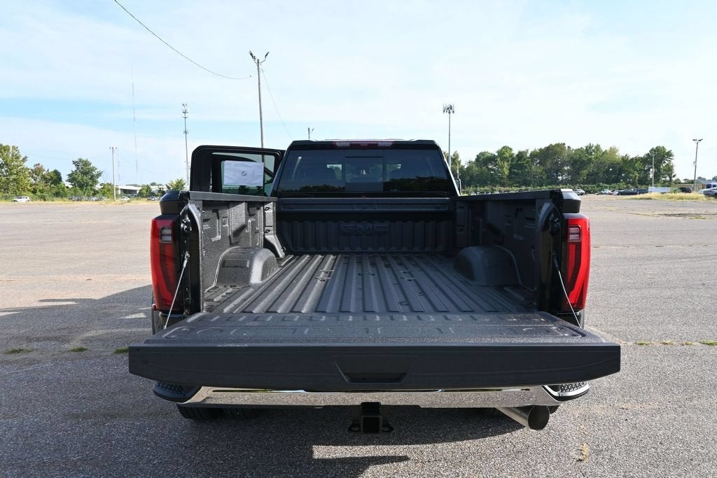 2026 GMC Sierra 3500 HD SLT DRW
