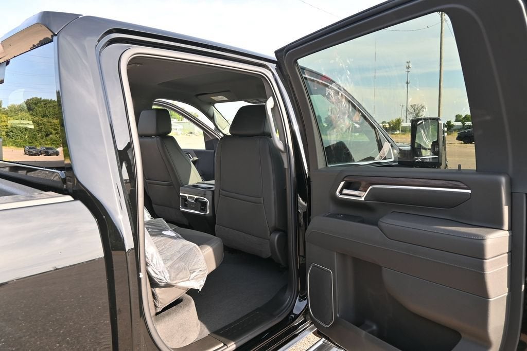 2026 GMC Sierra 3500 HD SLT DRW