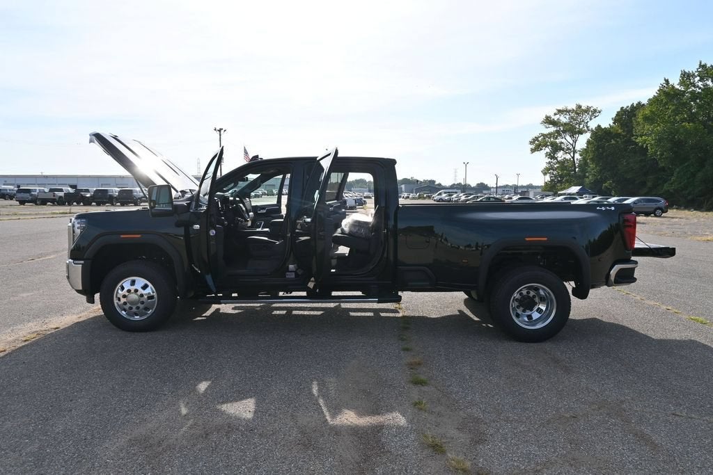 2026 GMC Sierra 3500 HD SLT DRW