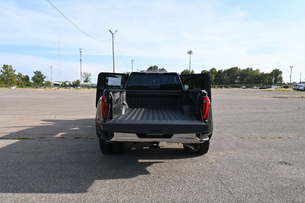 2026 GMC Sierra 3500 HD SLT DRW
