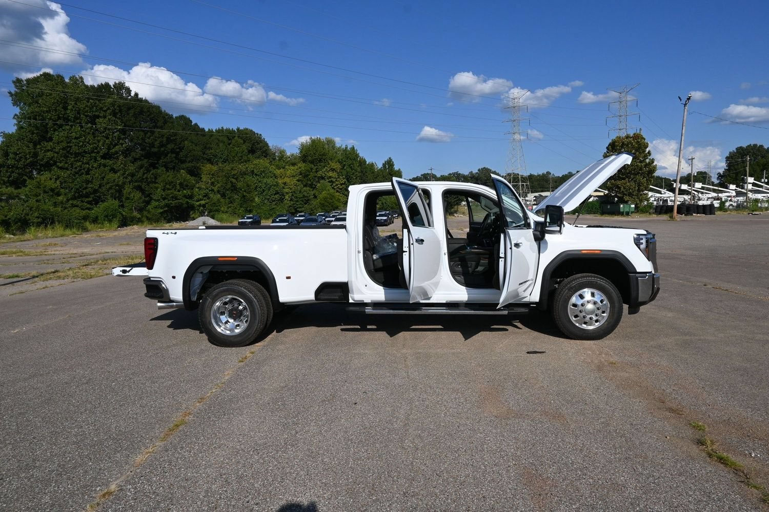 2026 GMC Sierra 3500 HD SLT DRW