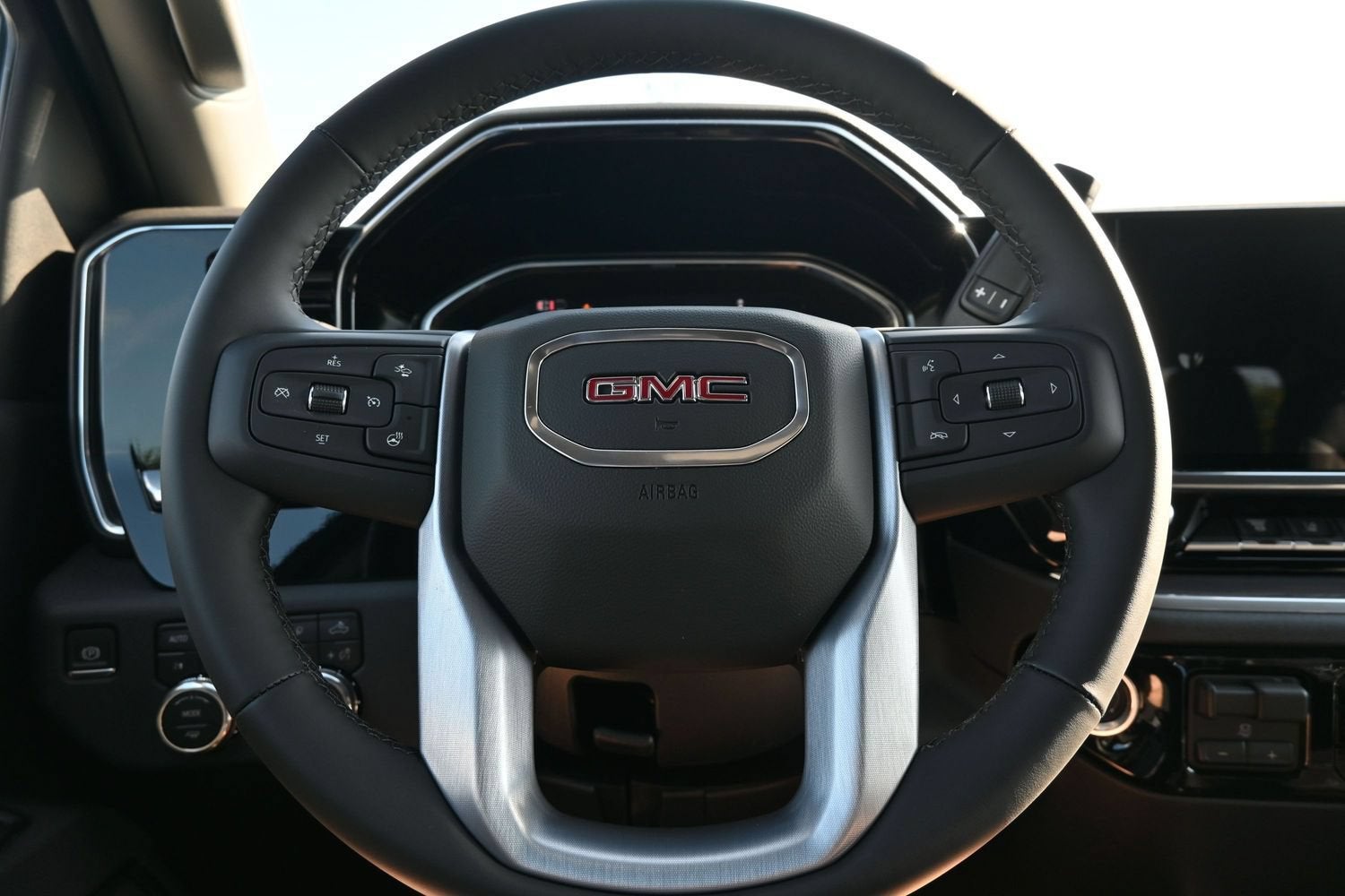 2026 GMC Sierra 3500 HD SLT DRW