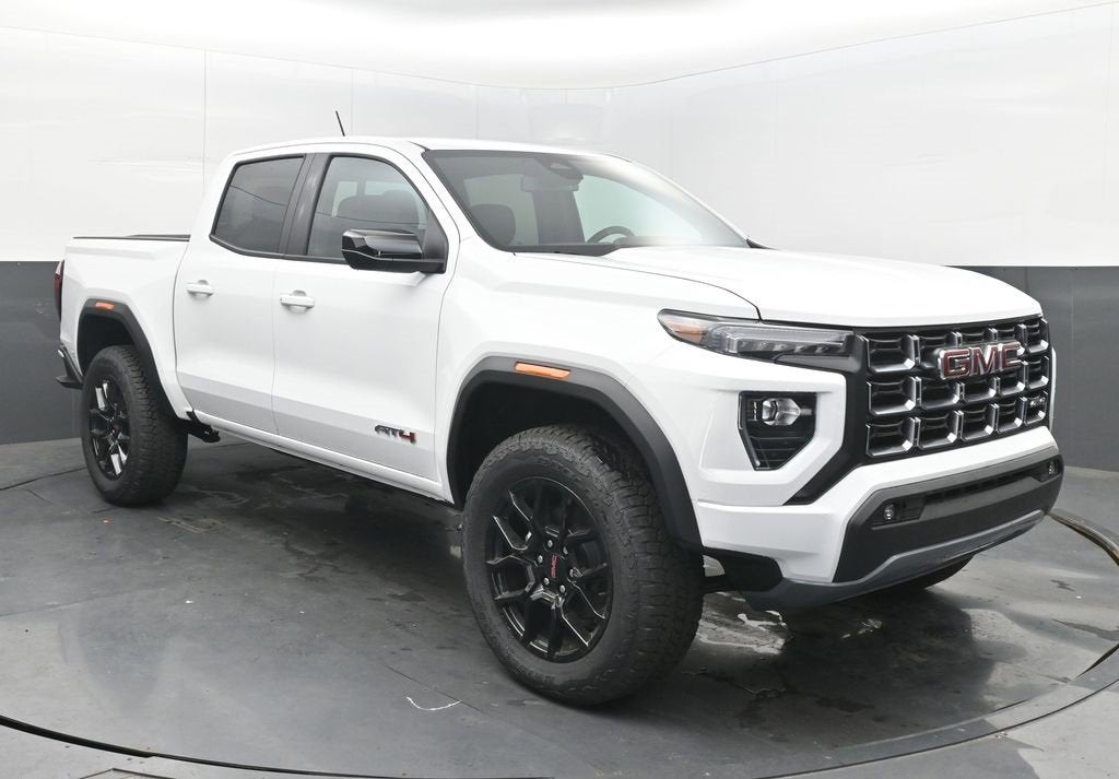 2025 GMC Canyon AT4