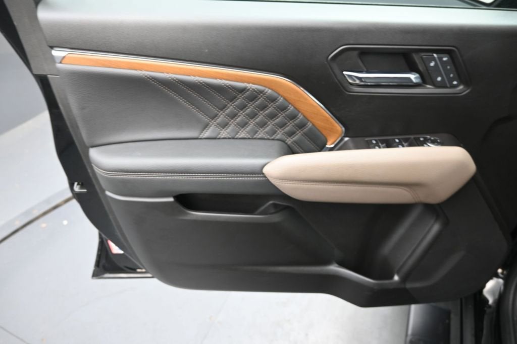2023 GMC Canyon Denali
