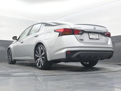 2022 Nissan Altima SR FWD