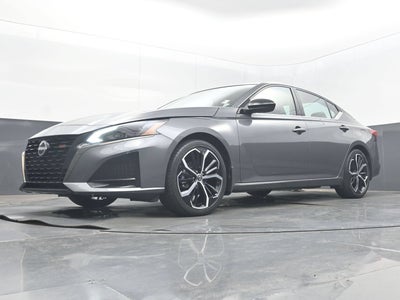 2025 Nissan Altima SR