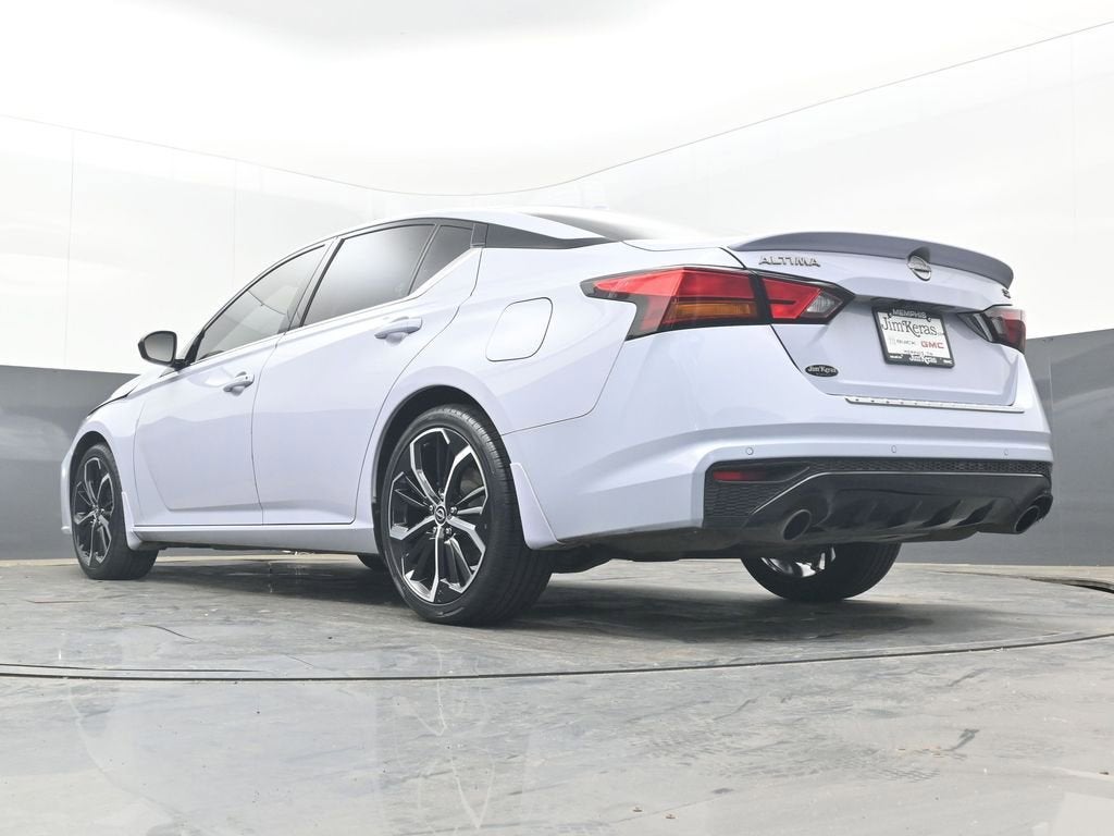 2023 Nissan Altima SR FWD