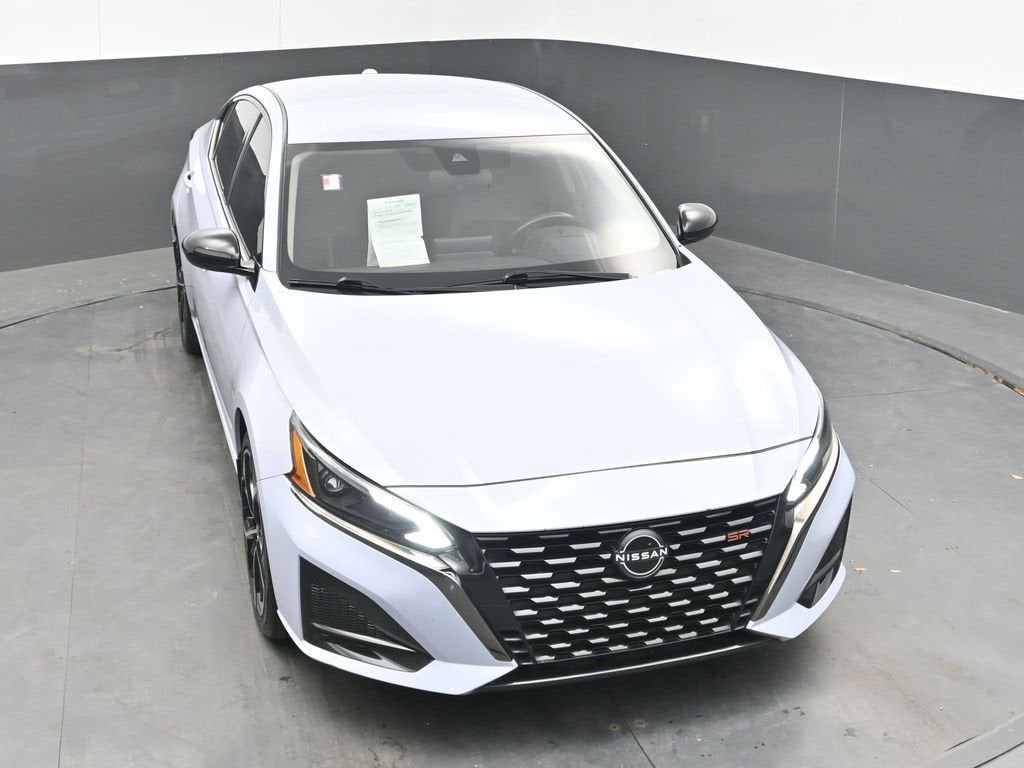 2023 Nissan Altima SR FWD