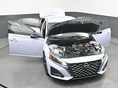 2023 Nissan Altima SR FWD