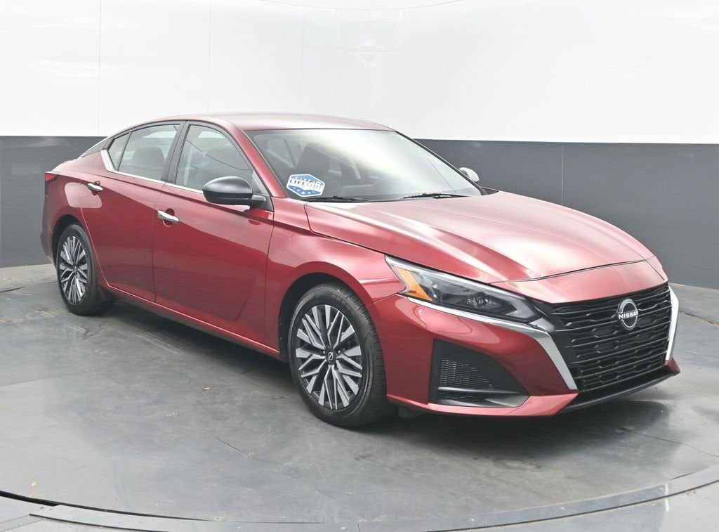 2024 Nissan Altima SV FWD