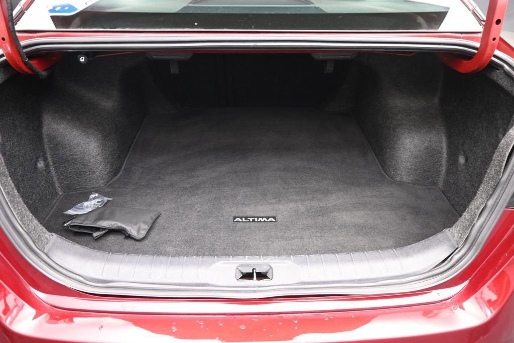 2024 Nissan Altima SV FWD