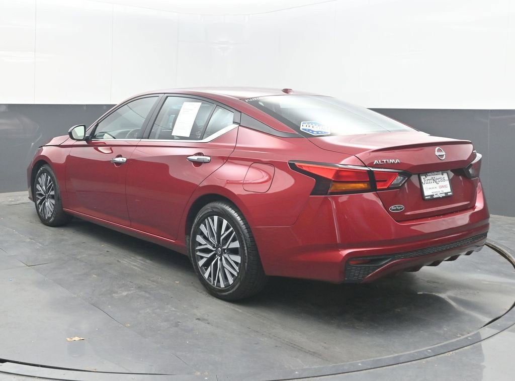 2024 Nissan Altima SV FWD