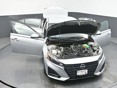 2023 Nissan Altima SV FWD