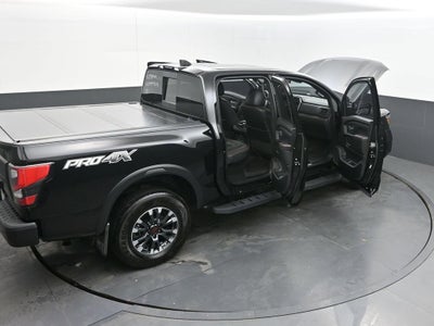 2024 Nissan TITAN Crew Cab PRO-4X 4x4