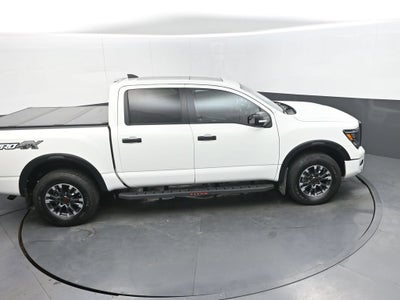 2023 Nissan TITAN Crew Cab PRO-4X 4x4