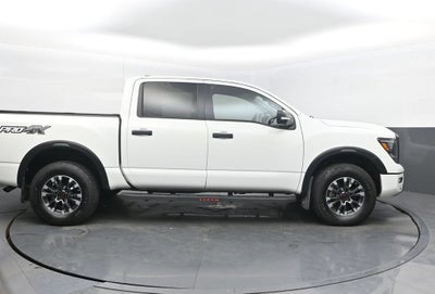 2023 Nissan TITAN Crew Cab PRO-4X 4x4