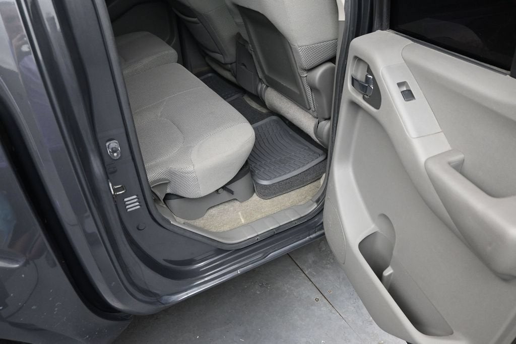 2012 Nissan Frontier SV