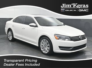 2012 Volkswagen Passat SE w/Sunroof &amp; Nav