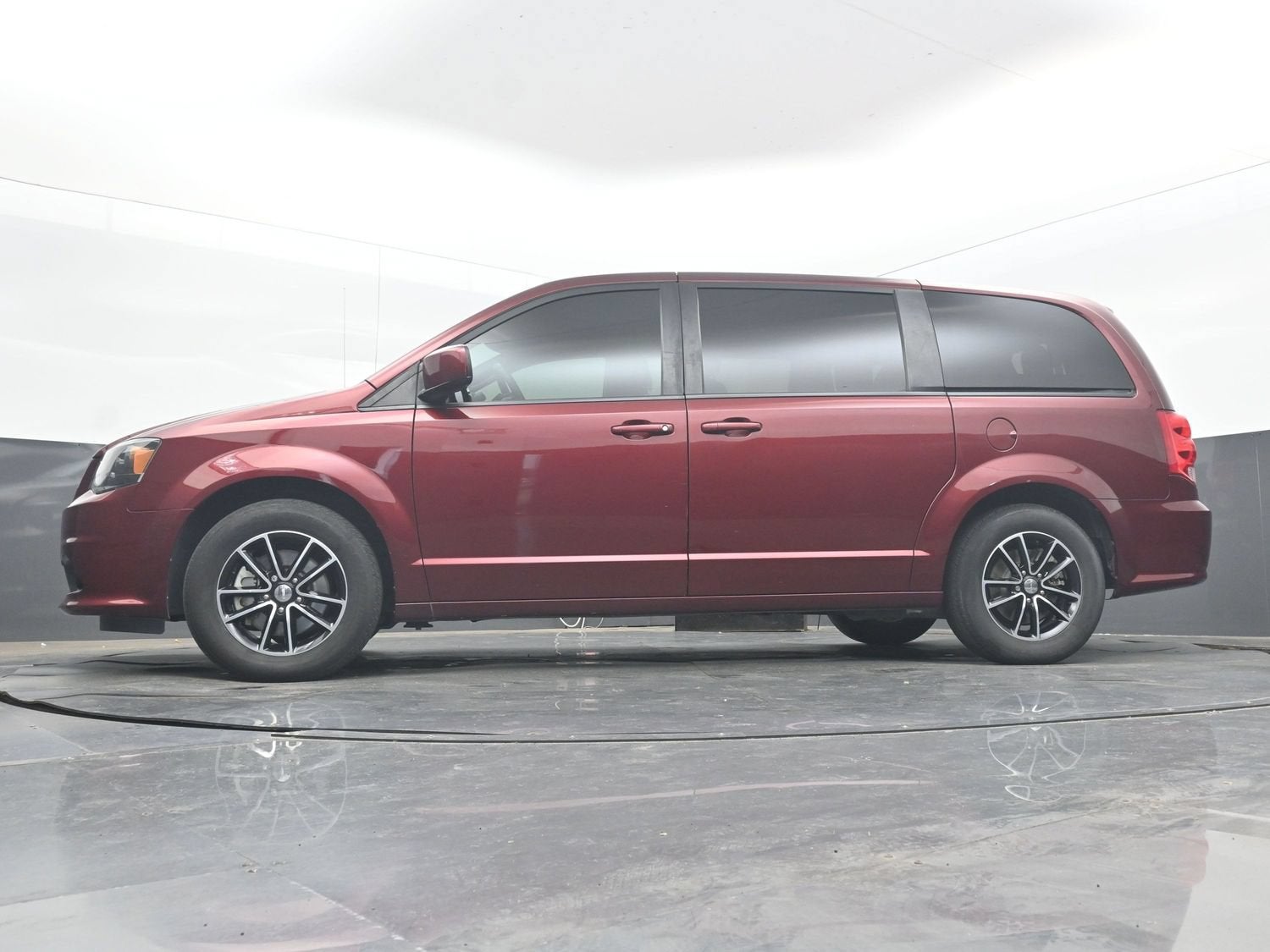 2019 Dodge Grand Caravan SE Plus