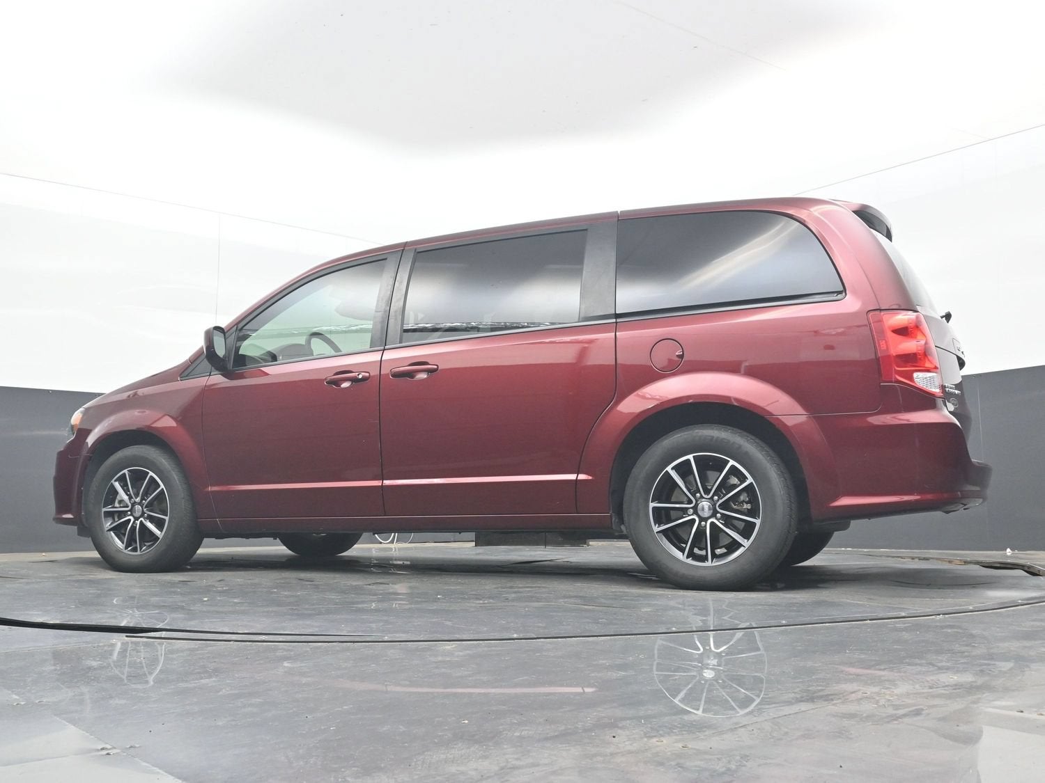 2019 Dodge Grand Caravan SE Plus