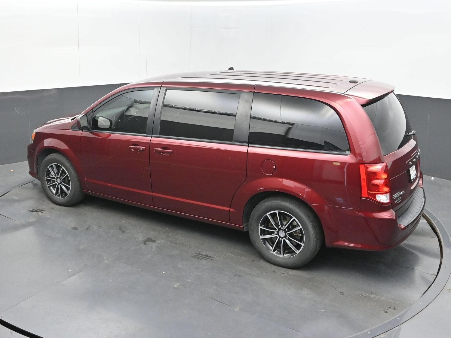 2019 Dodge Grand Caravan SE Plus