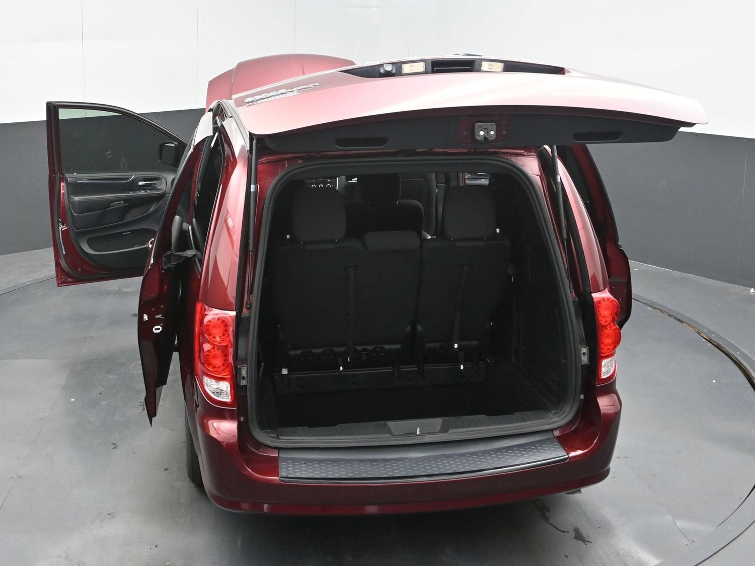 2019 Dodge Grand Caravan SE Plus