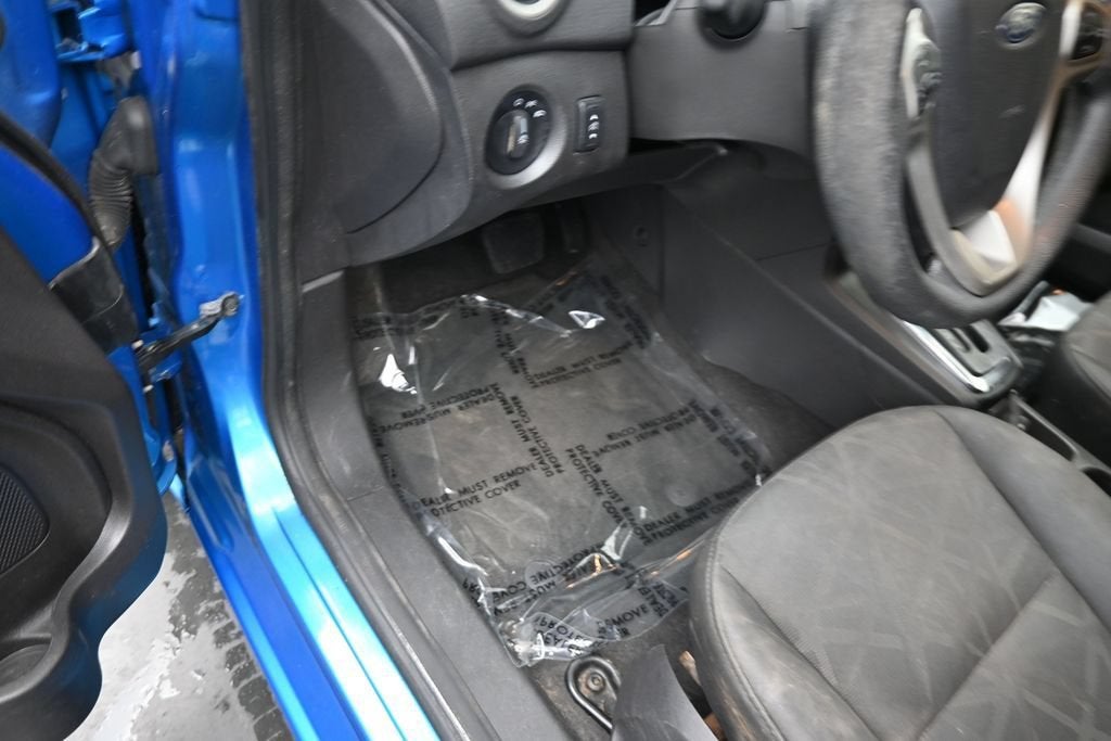2013 Ford Fiesta SE