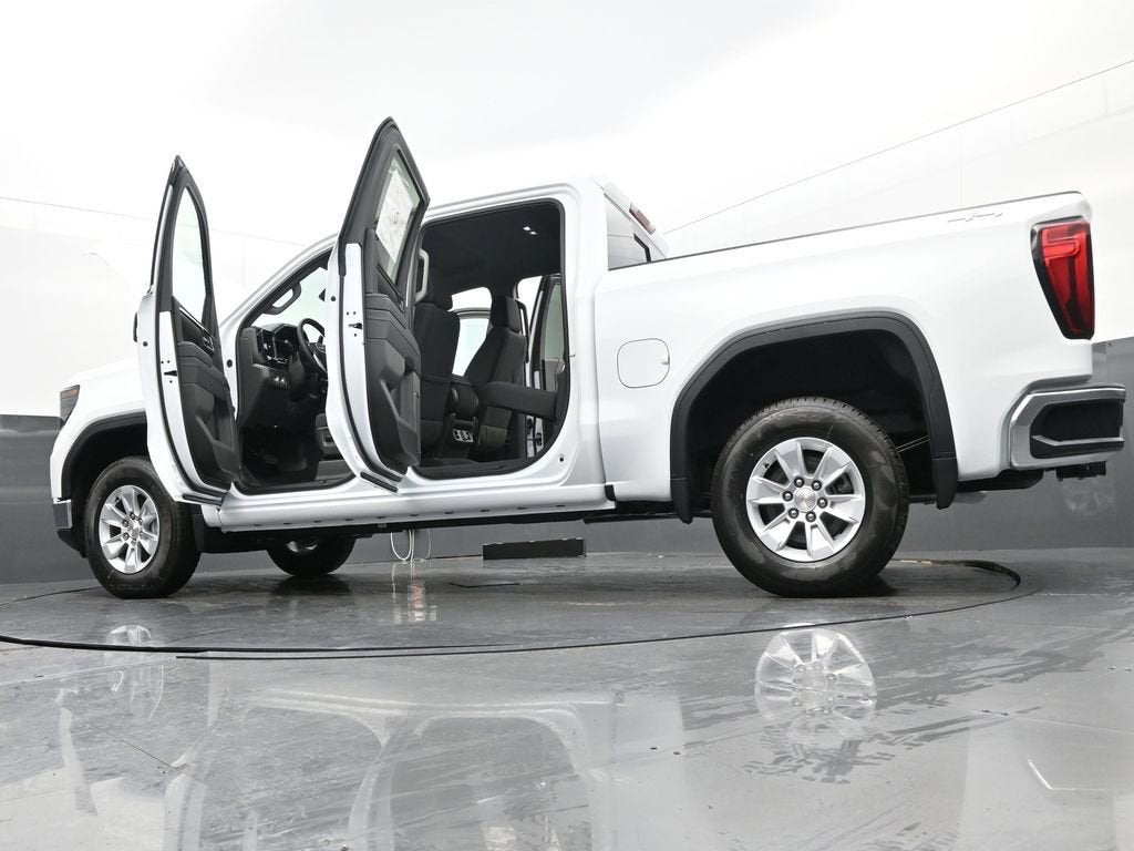 2025 GMC Sierra 1500 SLE