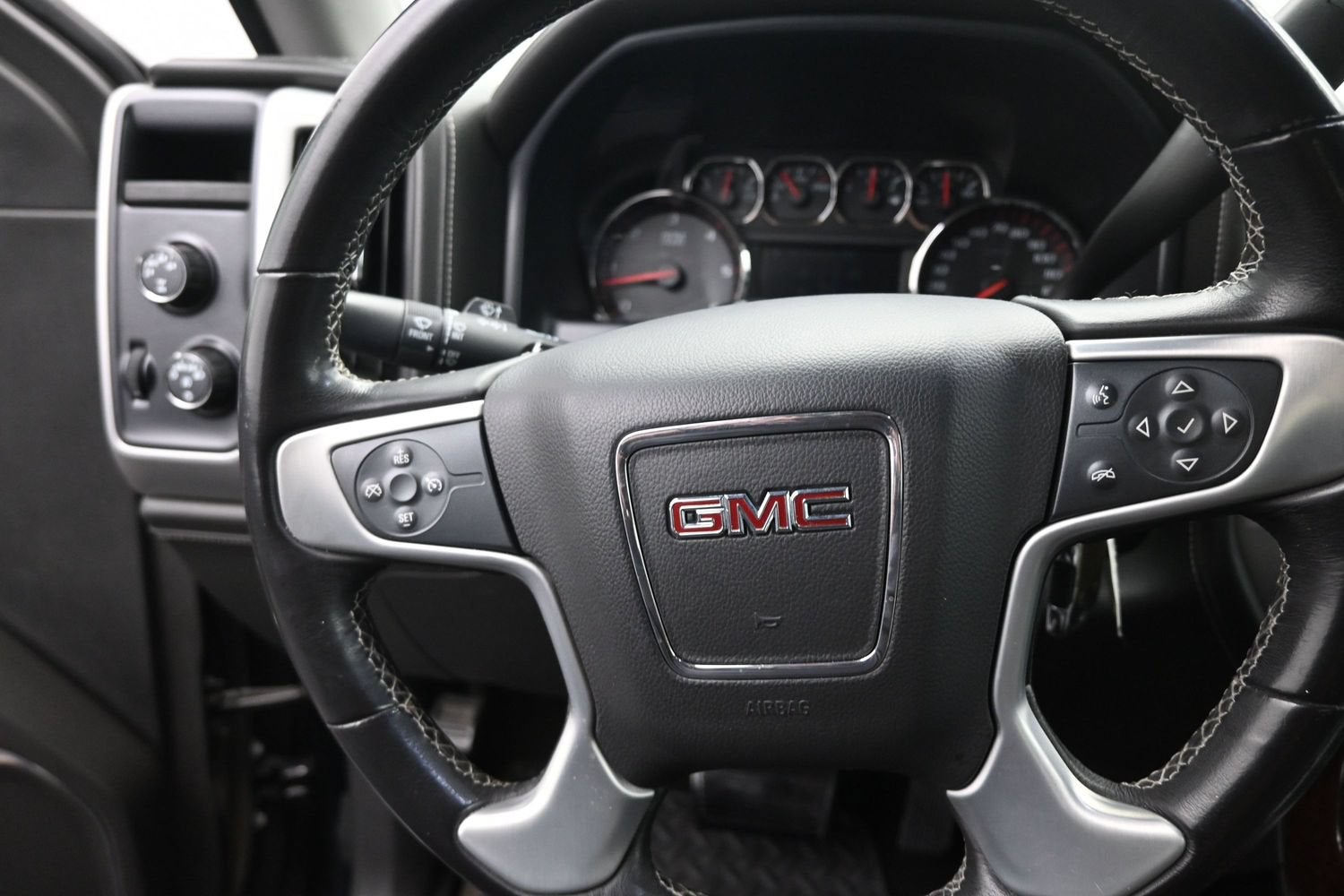 2016 GMC Sierra 1500 SLT
