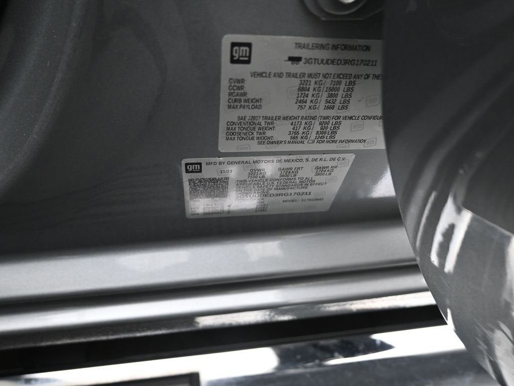 2024 GMC Sierra 1500 SLT