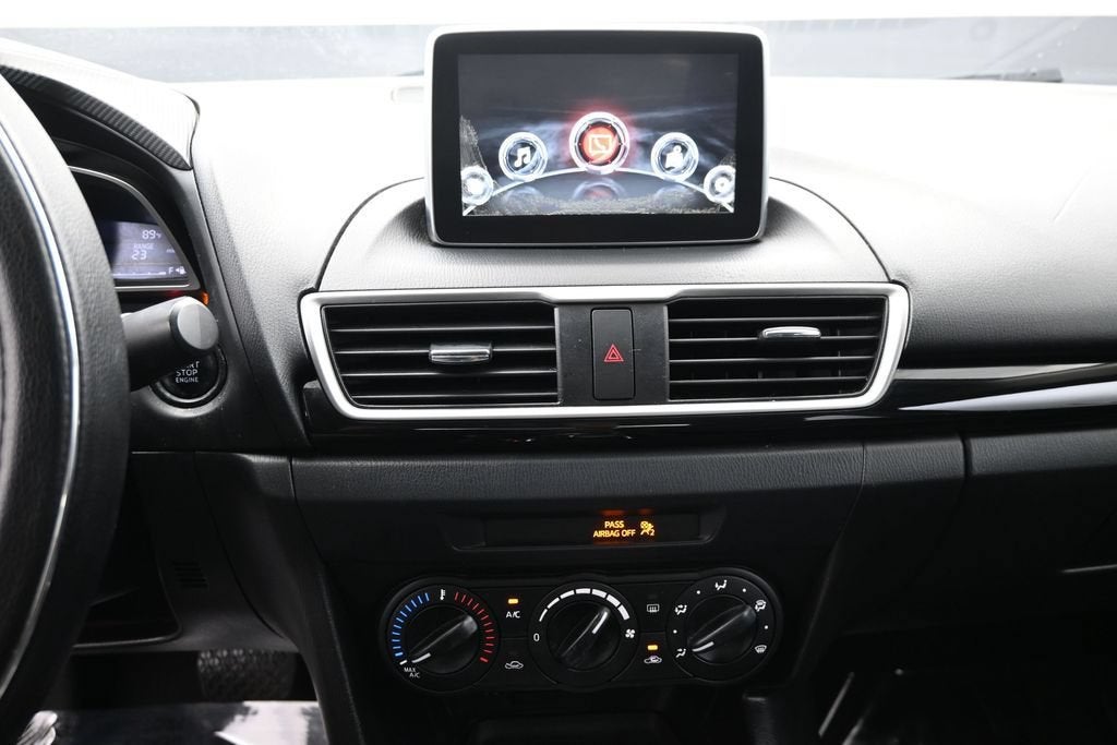 2015 Mazda Mazda3 i Sport