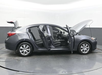2015 Mazda Mazda3 i Sport