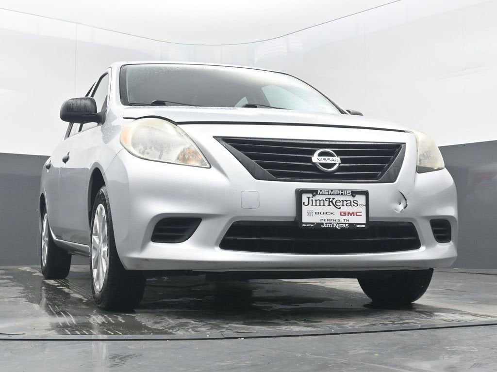 2013 Nissan Versa S