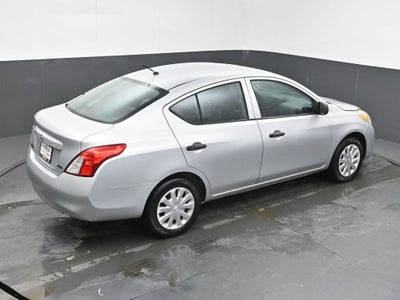 2013 Nissan Versa S