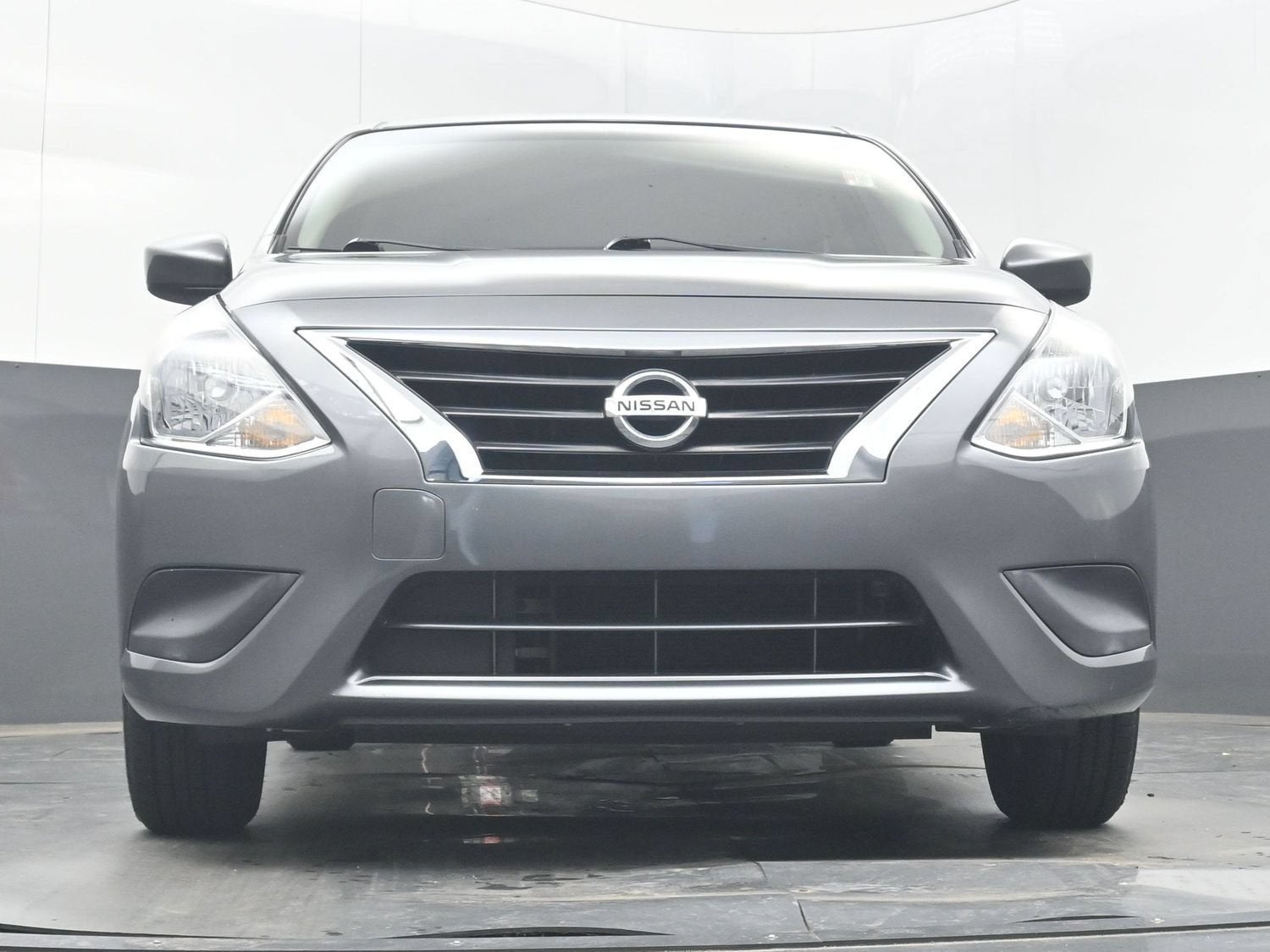 2019 Nissan Versa 1.6 S+