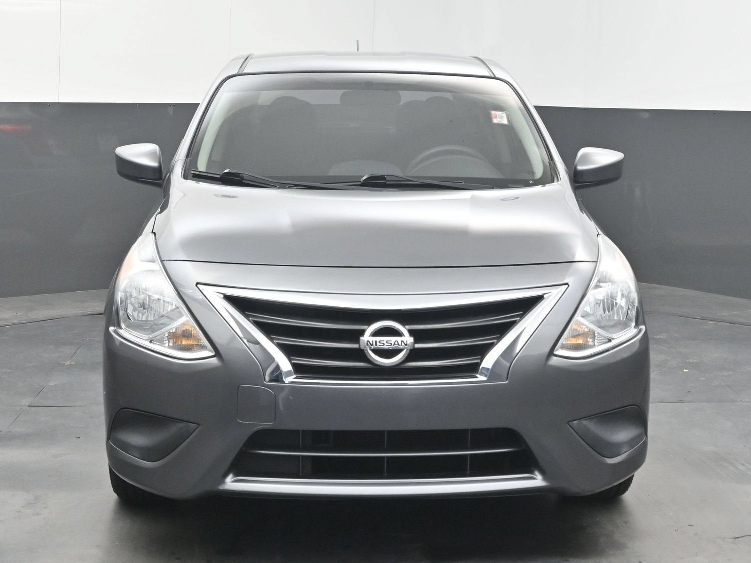 2019 Nissan Versa 1.6 S+