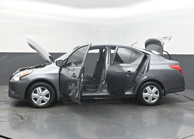 2019 Nissan Versa 1.6 S+