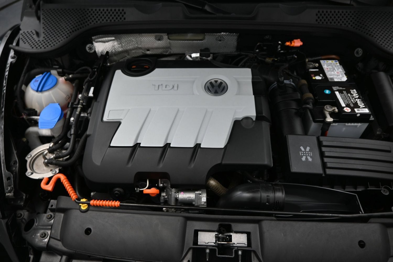 2014 Volkswagen Beetle Convertible 2.0L TDI
