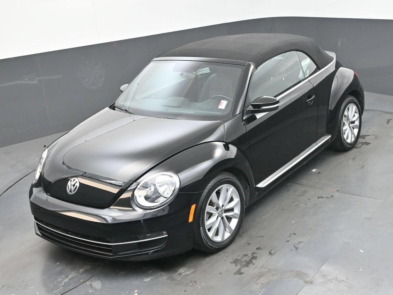 2014 Volkswagen Beetle Convertible 2.0L TDI