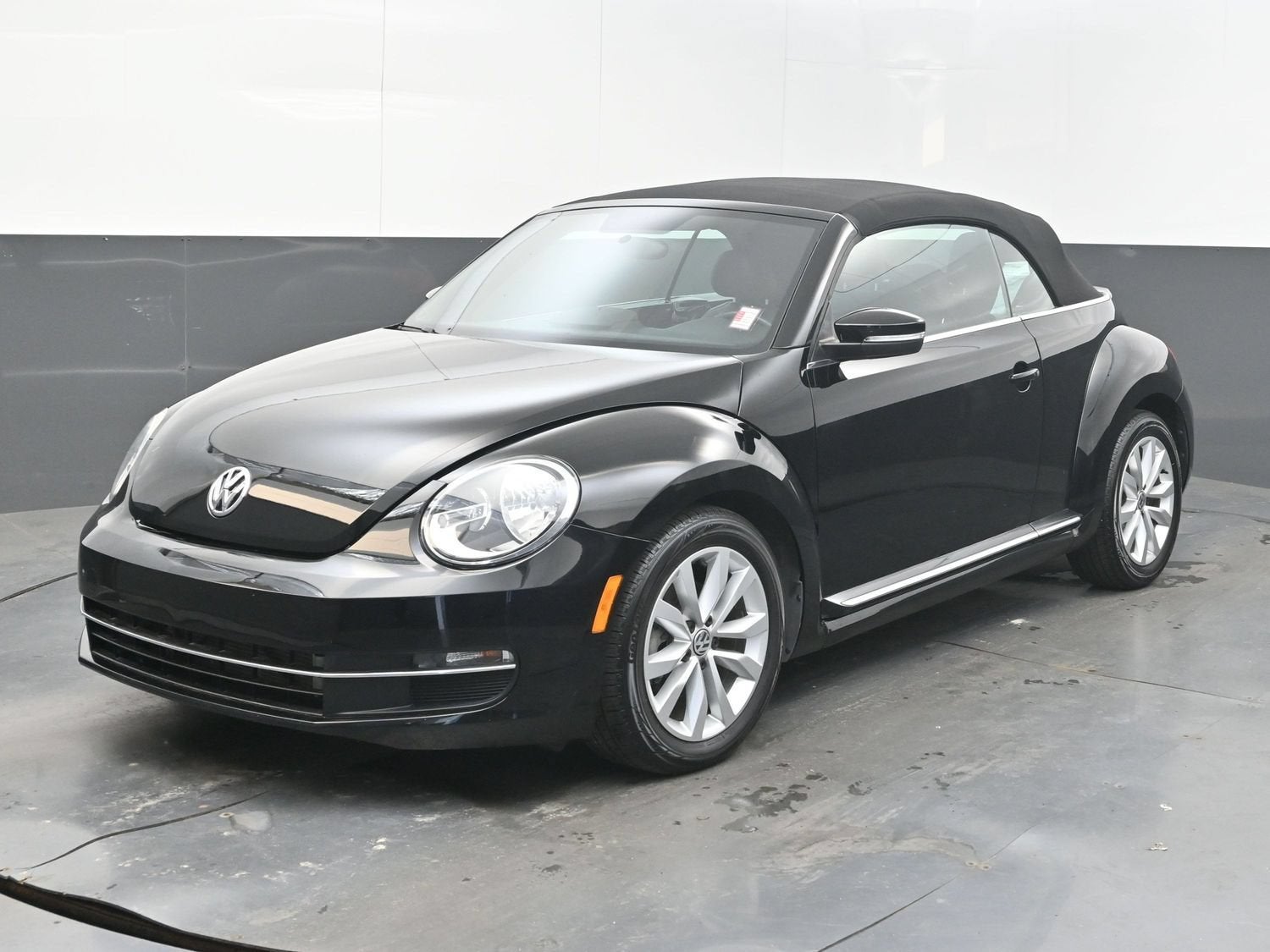 2014 Volkswagen Beetle Convertible 2.0L TDI