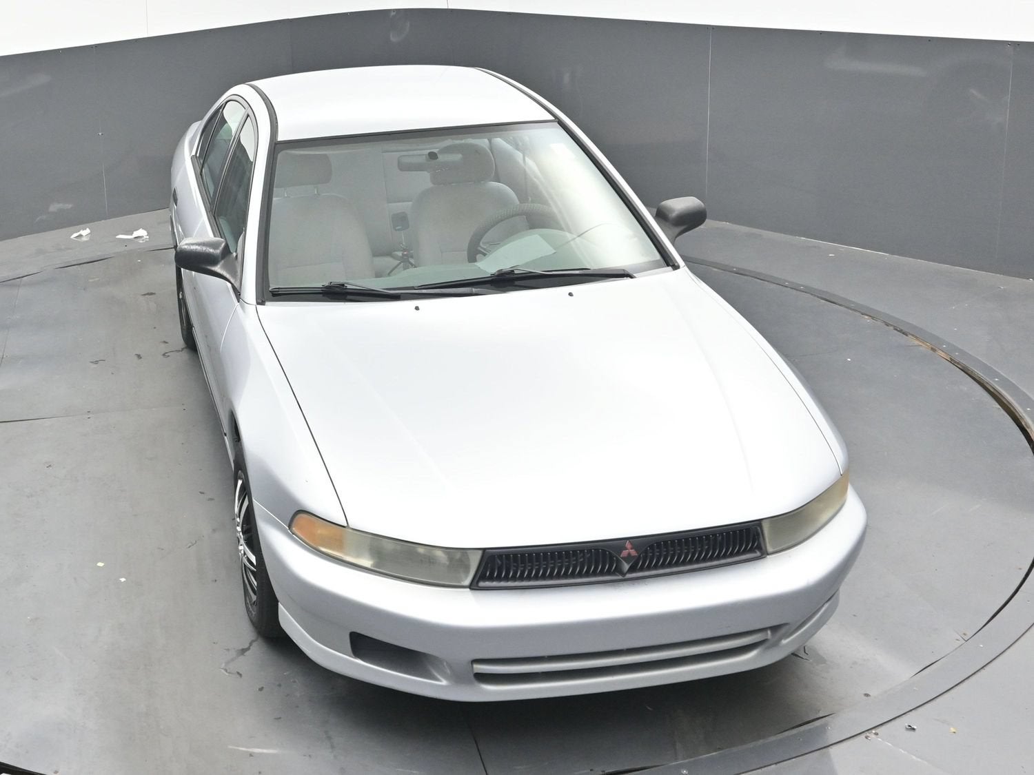 2001 Mitsubishi Galant DE