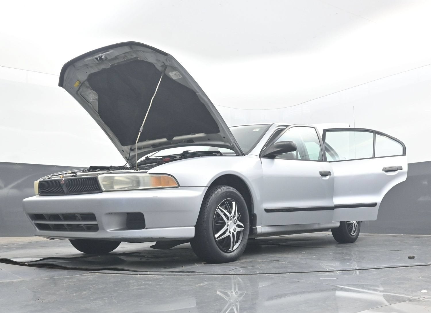 2001 Mitsubishi Galant DE