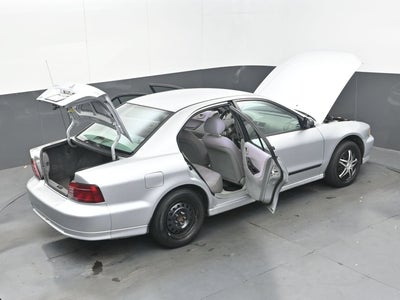 2001 Mitsubishi Galant DE