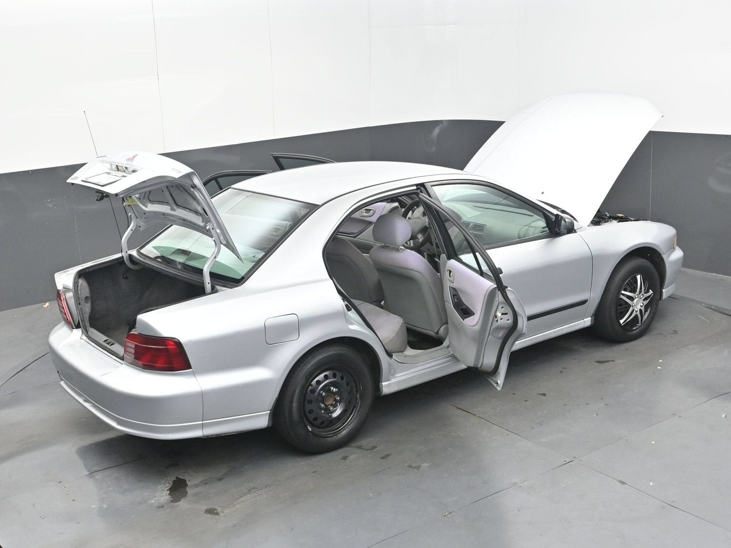 2001 Mitsubishi Galant DE